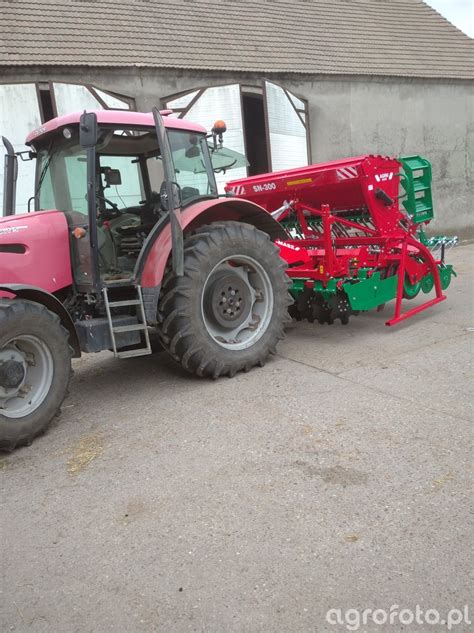 Zdjęcie zestawu siewnego Agro-Masz z agregatem talerzowym