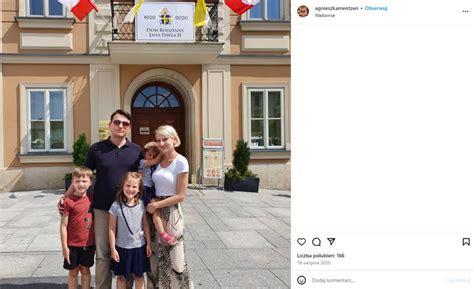 Simon Ammann z rodziną (żoną i dziećmi)