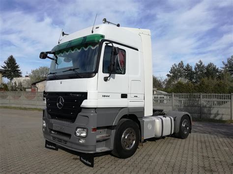 Zdjęcie kabiny Mercedes-Benz Actros MP2