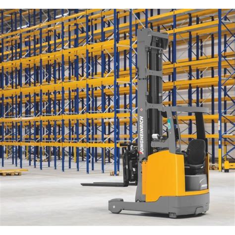 Thematic photo of a Jungheinrich ETV 116 reach truck in a warehouse