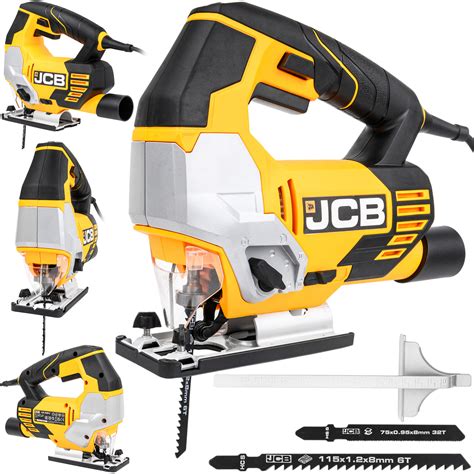 Zdjęcie wyrzynarki elektrycznej JCB w akcji, tnącej drewno lub metal