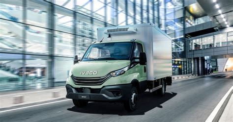 Różne typy zabudów na podwoziu IVECO Daily