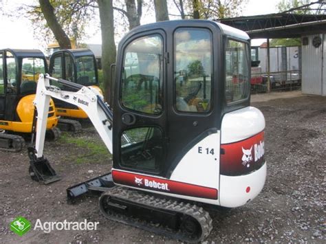 zdjęcie minikoparki Bobcat E14