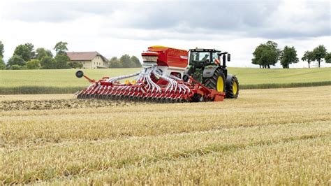 siewnik pneumatyczny PÖTTINGER AEROSEM A z redlicami DUAL DISC