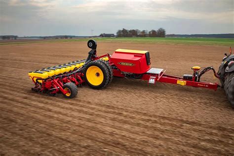 gwieździste koła oczyszczające w siewniku do kukurydzy Vaderstad