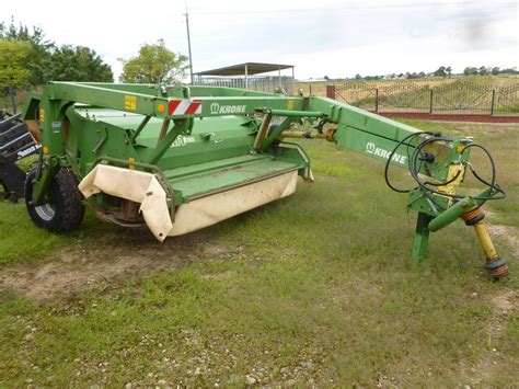 Kosiarka dyskowa Krone AM 283 CV w pracy