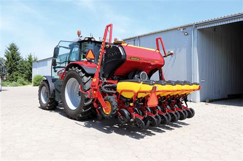 Siewnik Väderstad Tempo T z elementami roboczymi