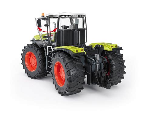 Wysokiej jakości zabawkowy model traktora Claas Xerion 5000 BRUDER z widocznym systemem skrętnym czterech kół