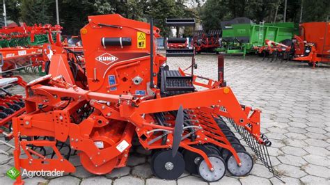 Agregat uprawowo-siewny KUHN w polu