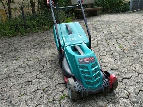Uchwyt Ergoflex kosiarki Bosch Rotak 32 Li
