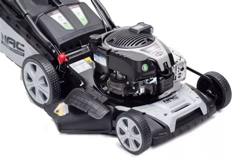 zdjęcie poglądowe kosiarki spalinowej Hecht z rozrusznikiem elektrycznym