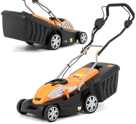 Zdjęcie kosiarki elektrycznej Raser by Castelgarden 1600W z widocznym koszem na trawę