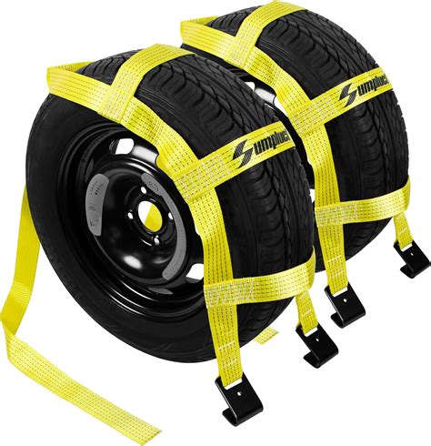 Diagram illustrating the correct installation of SAFEWINTER straps on a wheel
