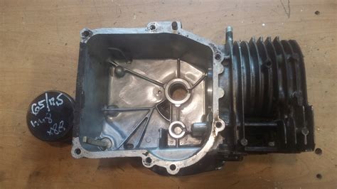 Zatarty cylinder kosiarki Briggs & Stratton