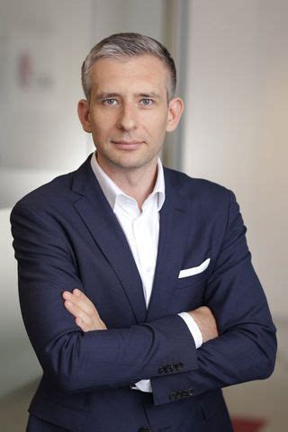 Portret Pawła Falkowskiego, Dyrektora Zarządzającego HIAB Poland