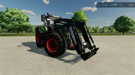Ciągnik z podłączonym ładowaczem czołowym w Farming Simulator 2011
