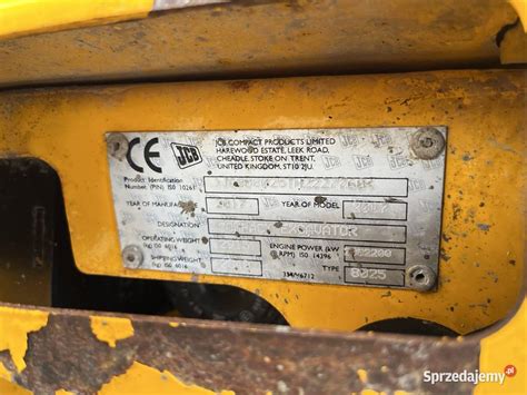 Tabliczka identyfikacyjna kabiny JCB 8030 oraz konstrukcji ROPS/FOPS