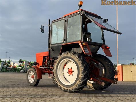 Porównanie pomp o przeciwnych obrotach ciągnika Władimirec T-25 (lewa i prawa)