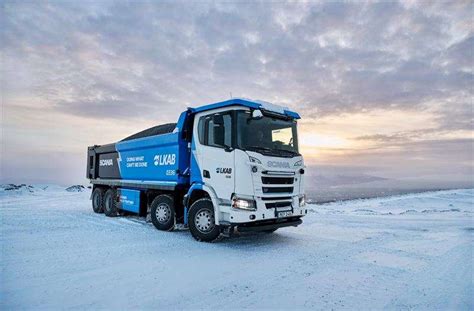 Zdjęcie elektrycznej wywrotki Scania 