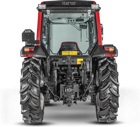 Zdjęcie ciągnika Hattat C3080 w polu