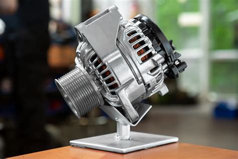 alternator maszyny budowlanej