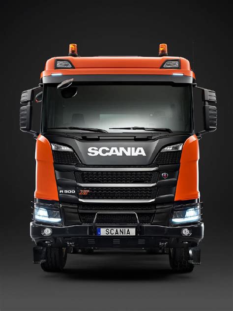Front ciężarówki Scania XT podkreślający wytrzymały zderzak i design