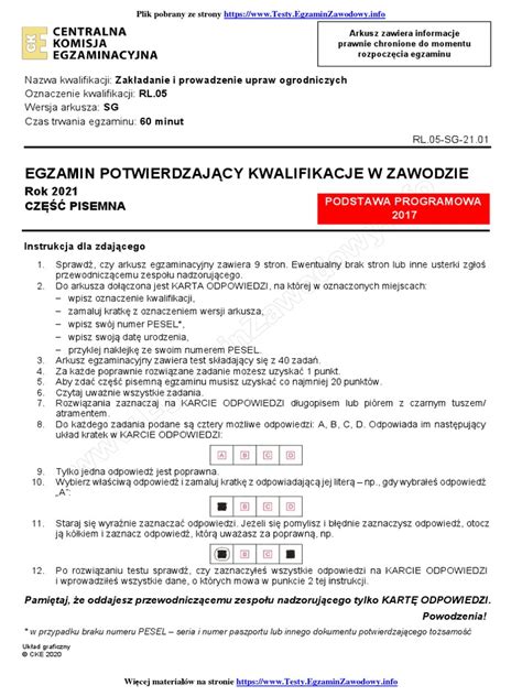 Zdjęcie egzaminatora UDT nadzorującego praktyczną część egzaminu