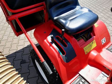 Yanmar LD18 kosiarka z agregatem podnoszonym hydraulicznie