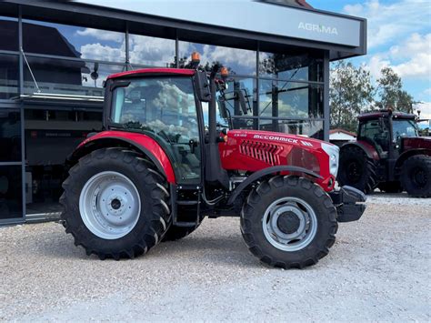 Wszechstronny ciągnik McCormick X5 Stage V