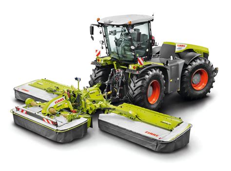 CLAAS DISCO DUO mower in working position
