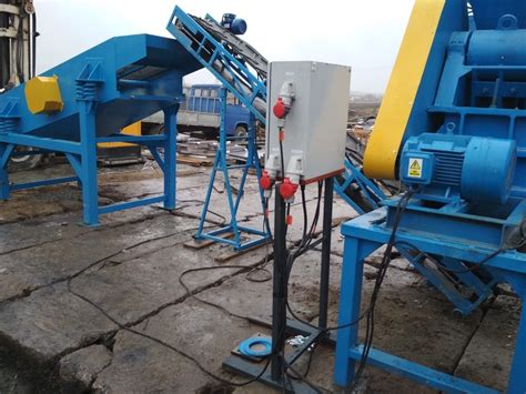Wizualizacja kruszarki szczękowej lub materiałów budowlanych do recyklingu