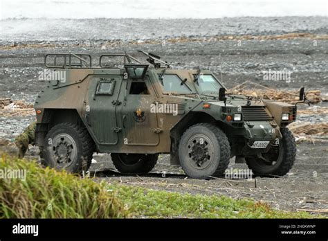Komatsu LAV w trakcie parady wojskowej JGSDF.