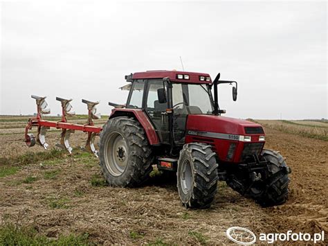 Infografika przedstawiająca kluczowe dane techniczne ciągnika Case IH 5150 Plus (moc, masa, udźwig TUZ)