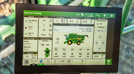 Infographics showing John Deere G5Plus display features