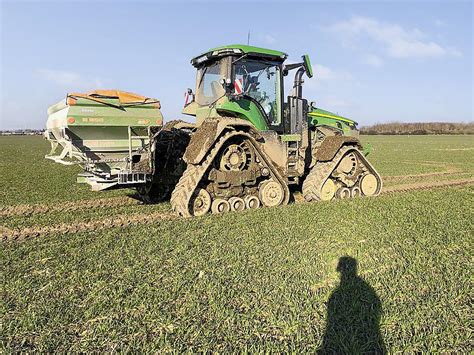 Schemat działania systemu wizyjnego w autonomicznym ciągniku John Deere