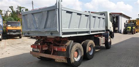 Zdjęcie przedstawiające wywrotkę Iveco Magirus