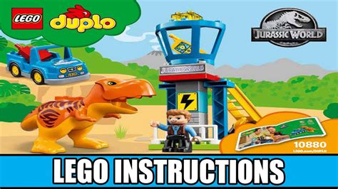Zestaw LEGO Duplo 10880 Wieża tyranozaura z figurką Owena Grady’ego i tyranozaurem, na tle scenerii Jurassic World