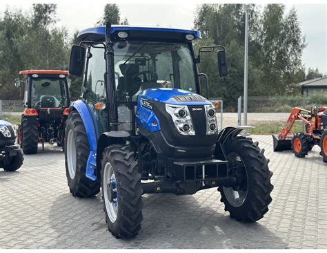 zdjęcie ciągnika Solis S60 Shuttle XL Stage V w polu