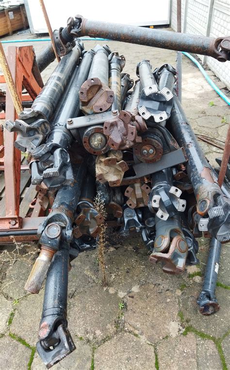 Widok na układ napędowy MAN 8x8