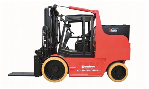 Electric forklift Raniero 25-ton working in a steel mill