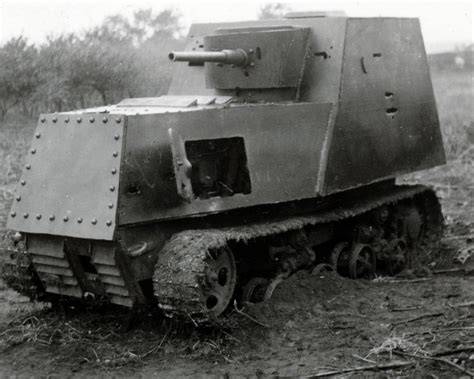 Historic photo of an EO-2621 excavator-loader based on a Soviet tractor