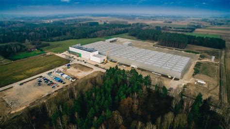 Zdjęcie przedstawiające zakład produkcyjny SaMASZ
