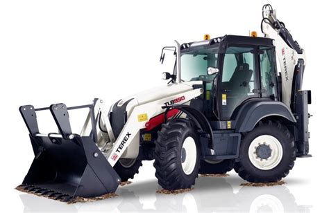 zdjęcie koparkoładowarki Terex TLB 990 w akcji