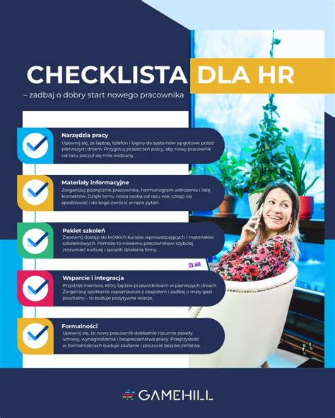 Infografika przedstawiająca checklistę regularnych przeglądów układu hydraulicznego w minikoparkach.