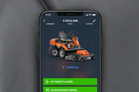 Infografika prezentująca interfejs aplikacji Husqvarna Connect