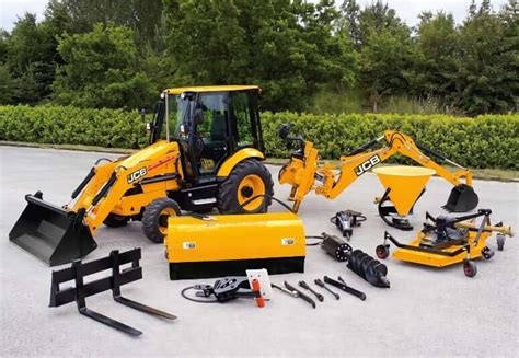 Schemat techniczny zasięgów roboczych ramienia kopiącego JCB MIDI CX