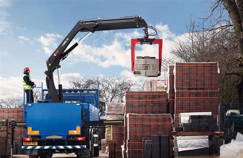 Tabela parametrów technicznych żurawia Hiab X-HiPro 122 B-3