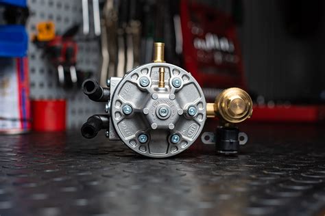 Wnętrze reduktora gazu LPG