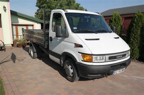 zdjęcie poglądowe Iveco Daily w ruchu