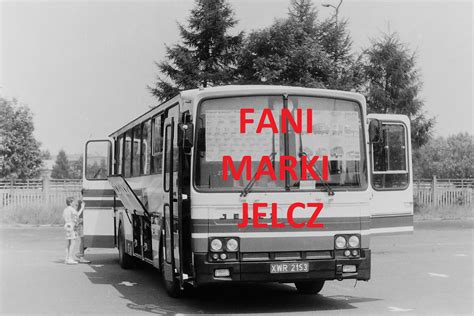 Zdjęcie prototypu Unimoga z 1946 roku lub wczesnego modelu w pracach polowych
